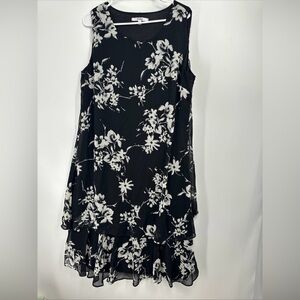 Masseys Floral 2 pc set Tiered Plus sz 18 Tunic Lagnelook Dress & sheer topper